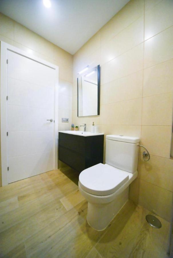 Hostfy Centro Alameda Apartman Sevilla Kültér fotó