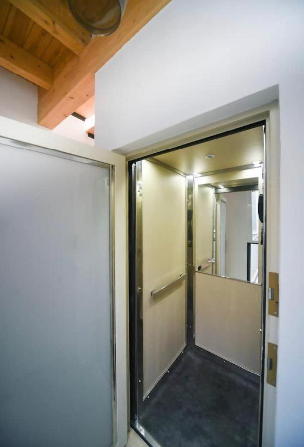 Hostfy Centro Alameda Apartman Sevilla Kültér fotó