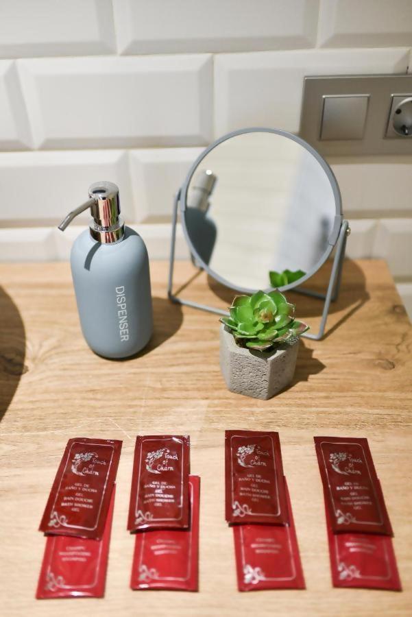 Hostfy Centro Alameda Apartman Sevilla Kültér fotó